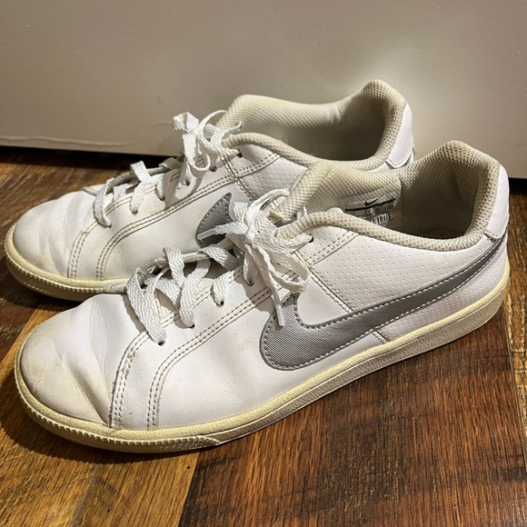 Nike Shoes - Nike Classic White and Silver Sneakers
